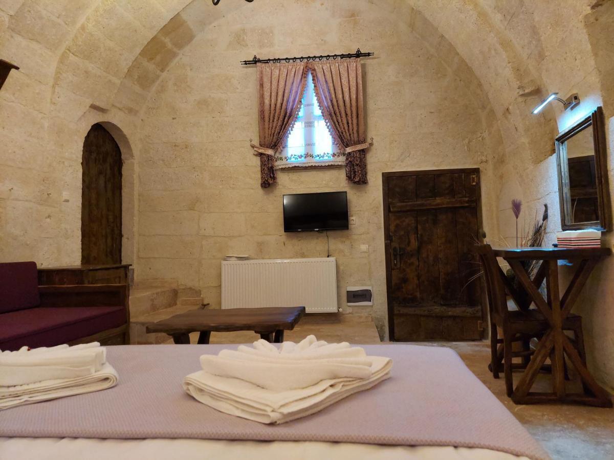 Armesos Cave Hotel أوروغوبْ المظهر الخارجي الصورة